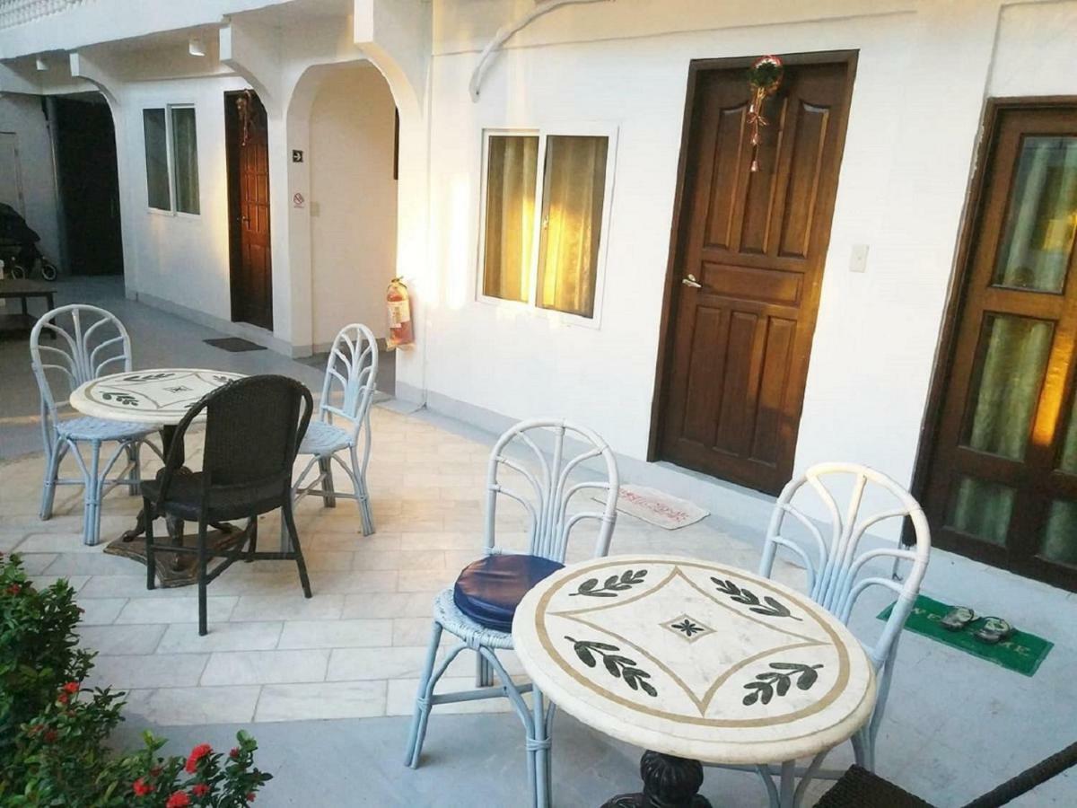 Deparis Beach Resort Balabag  Exterior photo